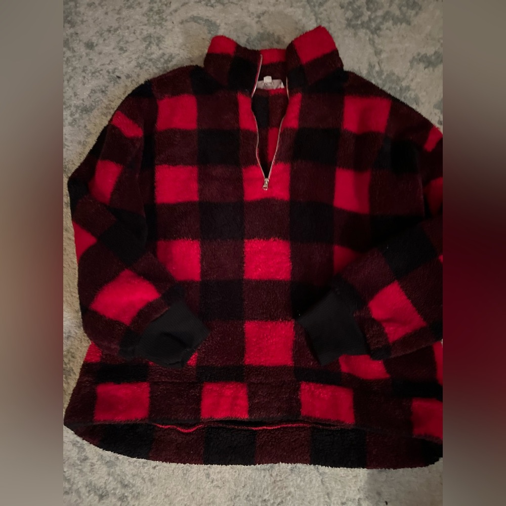 Women’s Sherpa pullover